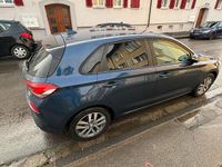 Gebraucht Hyundai i30 Turbo 140 PS (102 kW) 2017 Blau Limousine