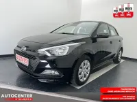 Gebraucht Hyundai i20 GO! 75 PS (55 kW) 2018 Schwarz Limousine