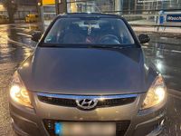 Gebraucht Hyundai i30 109 PS (80 kW) 2010 Grau Kleinwagen
