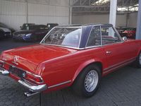 Gebraucht Mercedes 230 150 PS (110 kW) 1965 Rot Cabrio