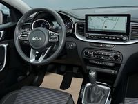 Gebraucht Kia Ceed 140 PS (102 kW) 2025 Silber Kleinwagen