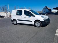 Gebraucht Peugeot Partner 100 PS (73 kW) 2015 Weiß Van / Kleinbus