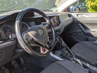 Gebraucht VW Polo Comfortline 95 PS (69 kW) 2018 Silber Kleinwagen