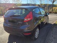 Gebraucht Ford Fiesta 82 PS (60 kW) 2009 Grau Kleinwagen