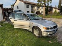 Gebraucht BMW 318 143 PS (105 kW) 2002 Silber Kombi