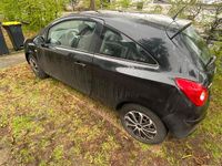 Second-hand Opel Corsa 100 CP (73 kW) 2012 Negru Hatchback