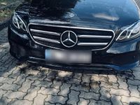 Gebraucht Mercedes E220 Avantgarde 194 PS (142 kW) 2019 Schwarz Limousine