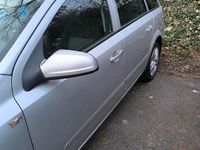 Gebraucht Opel Astra 116 PS (85 kW) 2008 Silber Kombi