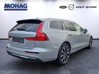 Gebraucht Volvo V60 Plus 197 PS (144 kW) 2023 Silber Kombi