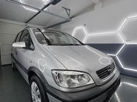 Gebraucht Opel Zafira 125 PS (91 kW) 2000 Silber Van / Kleinbus