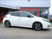 Gebraucht Nissan Leaf Tekna 110 kW (150 PS) 2018 Weiß Kleinwagen