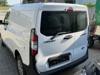 Gebraucht Ford Transit 99 PS (72 kW) 2025 Weiß Van / Kleinbus