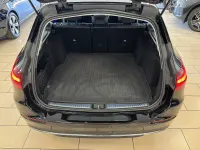 Gebraucht Mercedes C200 163 PS (119 kW) 2025 Schwarz Kombi