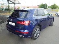 Gebraucht Audi Q5 Sport 190 PS (139 kW) 2018 Blau SUV