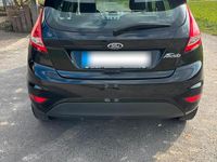 Gebraucht Ford Fiesta 82 PS (60 kW) 2012 Schwarz Kleinwagen