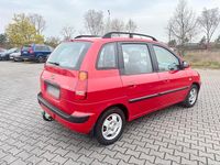 Gebraucht Hyundai Matrix 116 PS (85 kW) 2004 Rot Van / Kleinbus