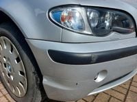 Gebraucht BMW 325 192 PS (141 kW) 2002 Silber Limousine