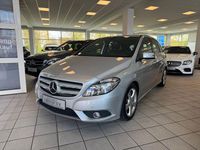 Gebraucht Mercedes B180 122 PS (89 kW) 2014 Silber (polarsilber) Van / Kleinbus