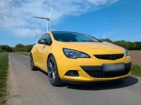 Gebraucht Opel Astra GTC 170 PS (125 kW) 2015 Gelb Limousine