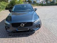 Gebraucht Volvo S60 Ultimate 250 PS (183 kW) 2023 Blau Limousine