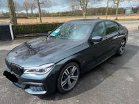 Gebraucht BMW 740 iPerformance 326 PS (239 kW) 2017 Schwarz Limousine