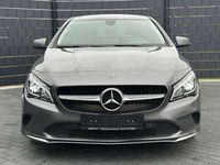Gebraucht Mercedes CLA200 136 PS (100 kW) 2019 Mountaingrau Kombi