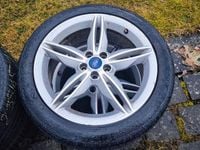 Gebraucht Ford Kuga Titanium 179 PS (131 kW) 2015 Grau SUV