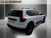 Gebraucht Dacia Jogger Expression 110 PS (80 kW) 2025 Arktisweiß Van / Kleinbus