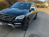 Gebraucht Mercedes ML350 258 PS (189 kW) 2015 Schwarz SUV