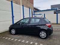 gebraucht Toyota Yaris 1,0-l-VVT-i Comfort Comfort