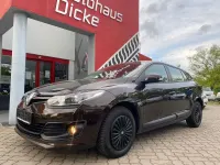 Używany Renault Mégane Authentique 116 KM (85 kW) 2016 Czarny Sedan/Limuzyna