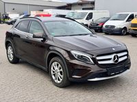 Gebraucht Mercedes GLA220 170 PS (125 kW) 2015 Braun SUV