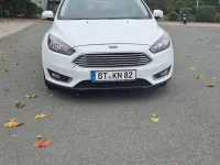 Gebraucht Ford Focus 125 PS (91 kW) 2016 Weiß Kombi