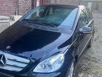Gebraucht Mercedes B200 140 PS (102 kW) 2009 Schwarz Van / Kleinbus