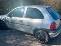 Gebraucht Opel Corsa 60 PS (44 kW) 1998 Silber Kleinwagen