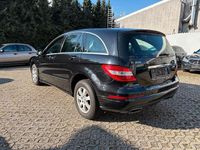 Gebraucht Mercedes R300 190 PS (139 kW) 2011 Schwarz Van / Kleinbus