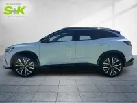 Gebraucht Renault Austral Iconic 200 PS (147 kW) 2023 Perlmuttweiß, dach black pear SUV