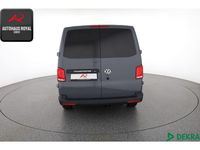 Gebraucht VW Transporter 150 PS (110 kW) 2021 Grau Van