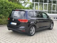 Gebraucht VW Touran Comfortline 150 PS (110 kW) 2016 Schwarz Van / Kleinbus