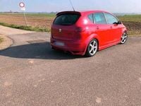 Second-hand Seat Altea 140 CP (102 kW) 2006 Roșu Monovolum