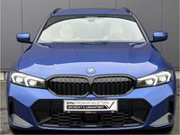 Gebraucht BMW 330e Comfort Edition 292 PS (214 kW) 2024 Blau Kombi