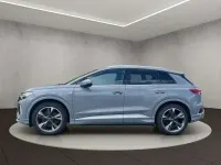 Używany Audi Q4 e-tron Ambiente 150 kW (204 KM) 2023 Szary SUV