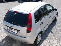 Gebraucht Ford Fiesta SE 69 PS (50 kW) 2005 Polarsilber Kleinwagen