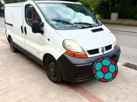 Gebraucht Renault Trafic 101 PS (74 kW) 2004 Weiß Van / Kleinbus