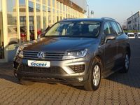 Gebraucht VW Touareg 204 PS (150 kW) 2015 Grau SUV