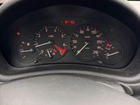 Gebraucht Peugeot 206 CC 109 PS (80 kW) 2003 Silber Cabrio