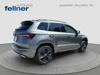Neu Skoda Karoq SportLine 150 PS (110 kW) 2026 Grau SUV