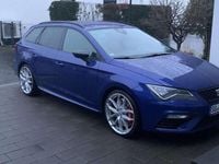 Używany Seat Leon ST 300 KM (220 kW) 2018 Niebieski Kombi
