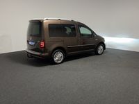 Gebraucht VW Caddy Highline 150 PS (110 kW) 2016 Braun Van / Kleinbus