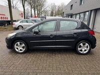 Gebraucht Peugeot 207 120 PS (88 kW) 2010 Schwarz Limousine